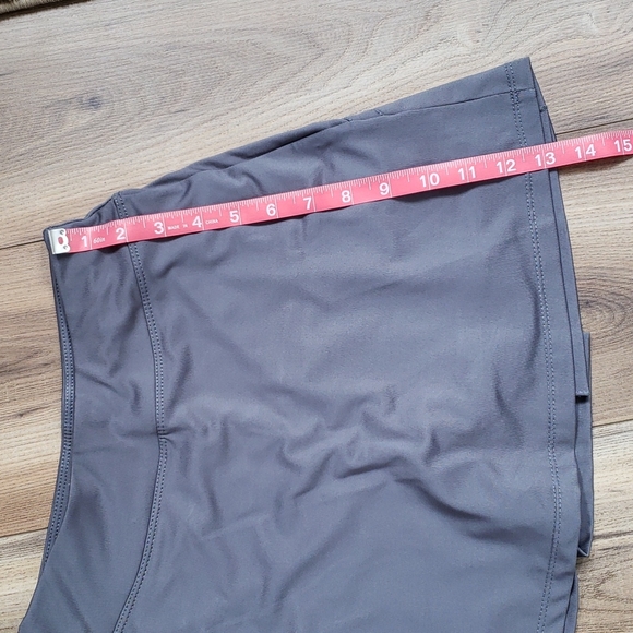 NWOT Silver XS pleated athletic skirt - Picture 5 of 6